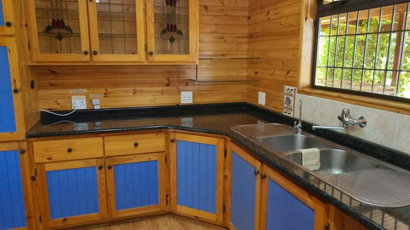 5 Bedroom Property for Sale in Rheenendal Western Cape